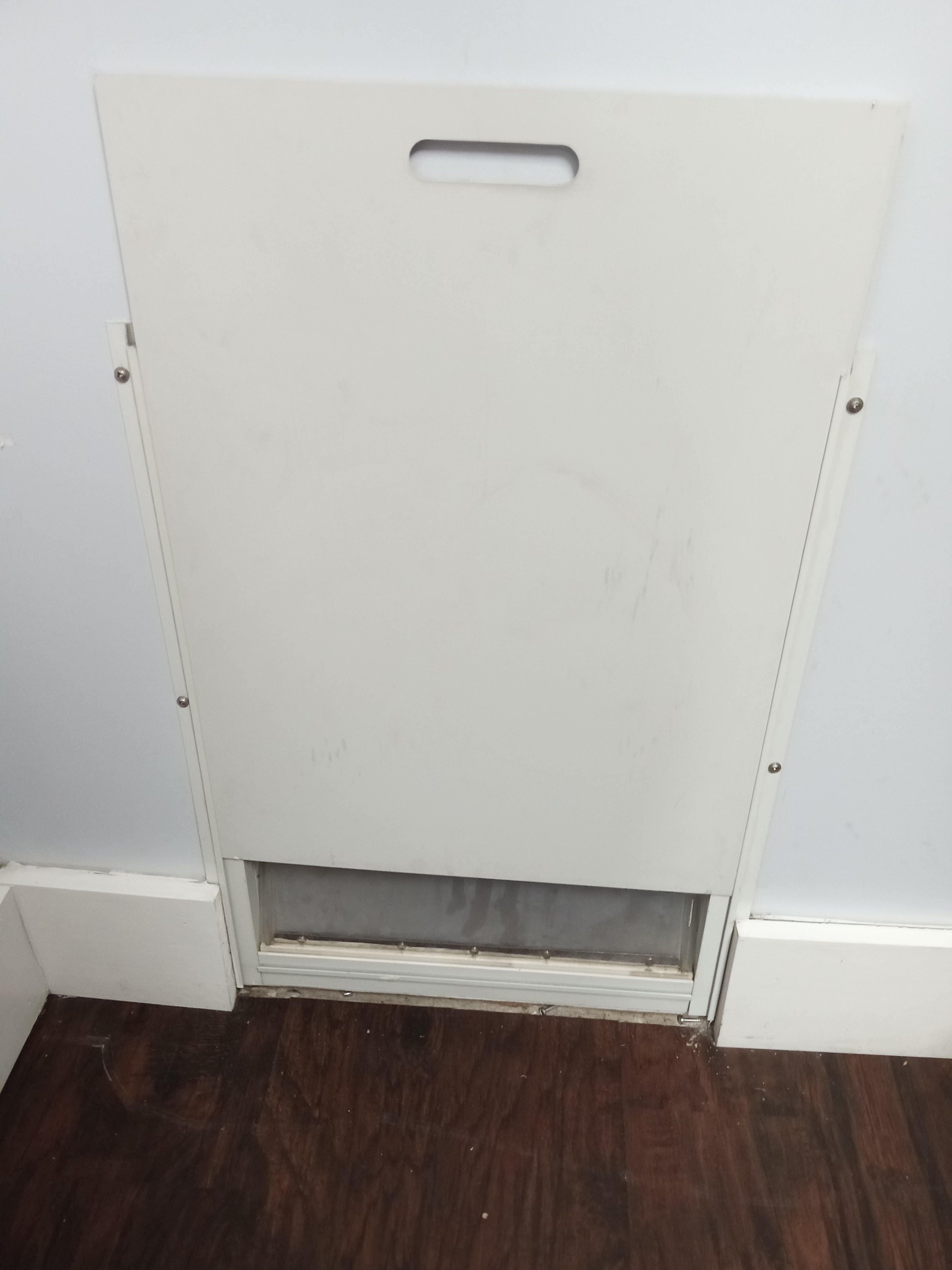 Pet Door for Chicken Coops & Outdoor Structures